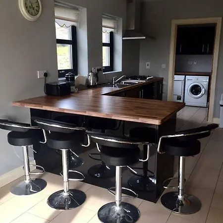 Leghowney House * Donegal Town