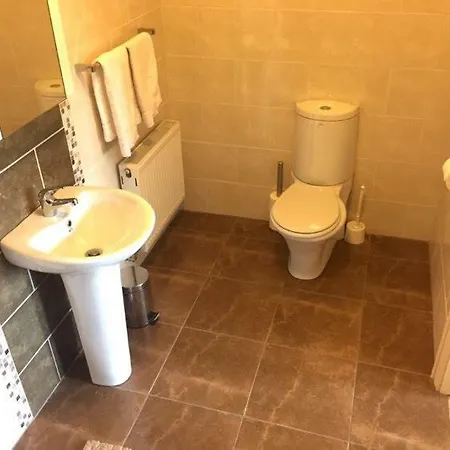 Leghowney House Semesterbostad