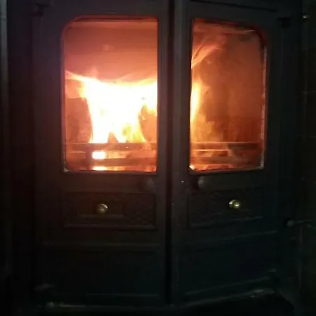 Semesterbostad Leghowney House